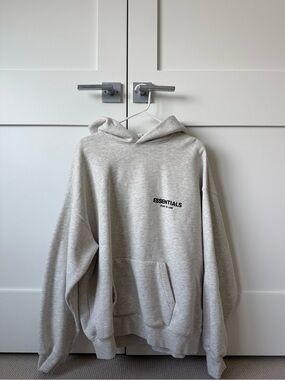 Essentials Hoodie in Light Gray